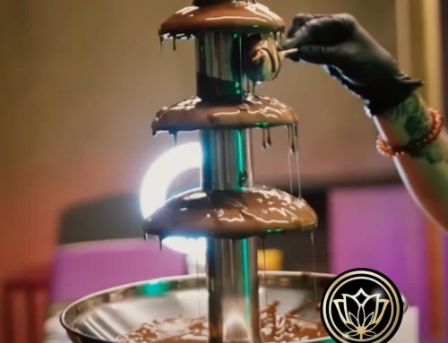 Delicious Moment: Fondue de Chocolate y Brochetas de Fruta en Tulipán